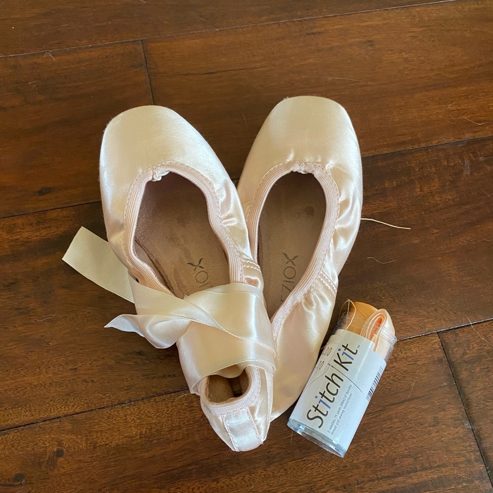 capezio pointe shoes